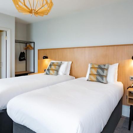 Victoria Inn Лондон Экстерьер фото