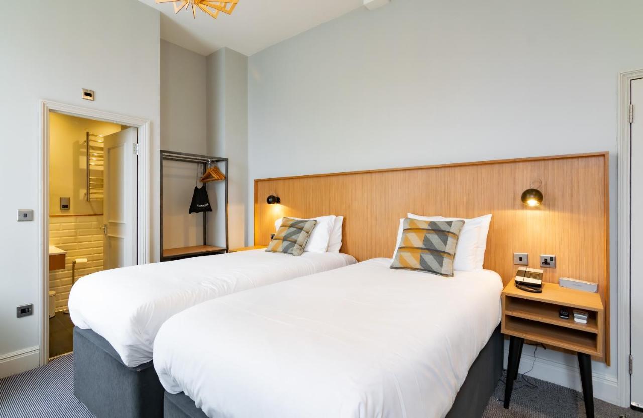 Victoria Inn Лондон Экстерьер фото