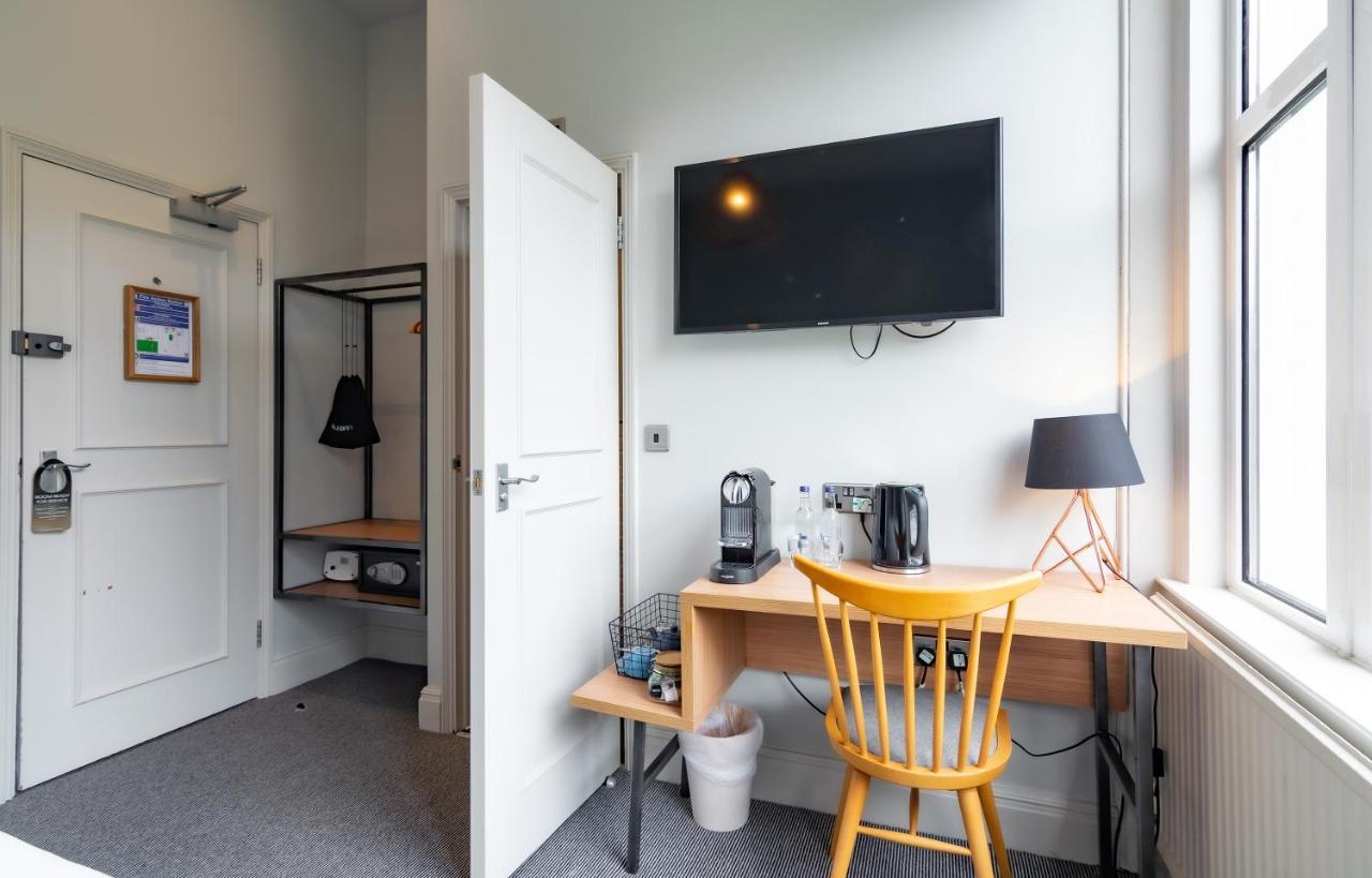 Victoria Inn Лондон Экстерьер фото