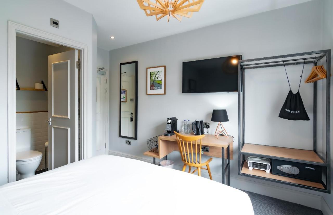 Victoria Inn Лондон Экстерьер фото