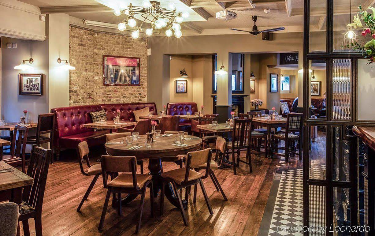 Victoria Inn Лондон Экстерьер фото
