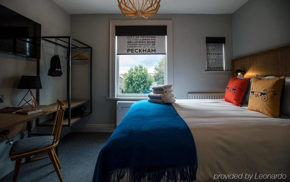 Victoria Inn Лондон Экстерьер фото