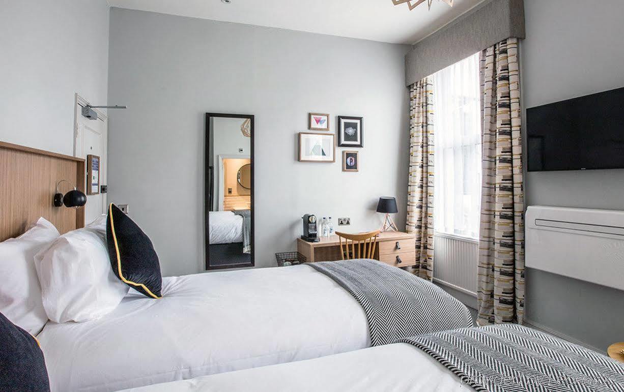 Victoria Inn Лондон Экстерьер фото
