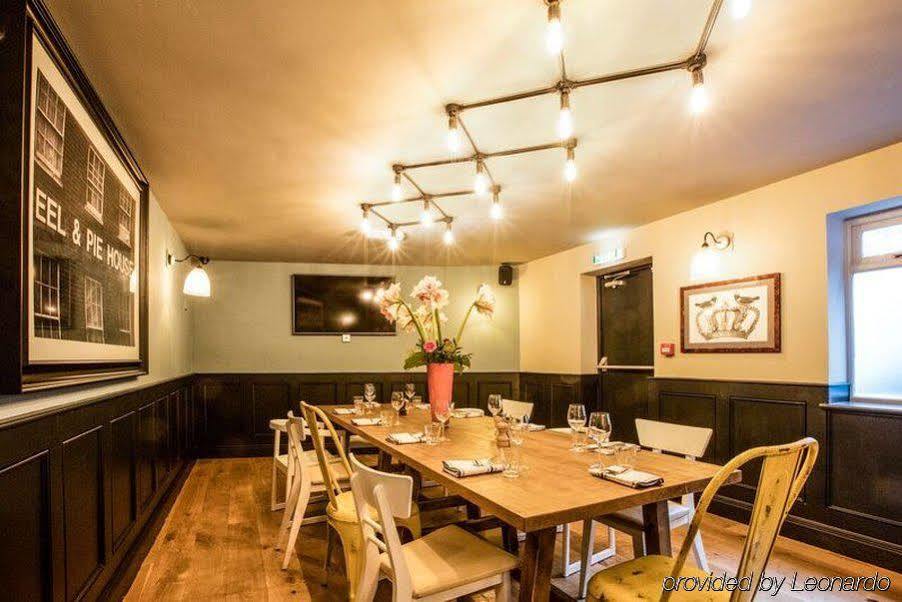Victoria Inn Лондон Экстерьер фото